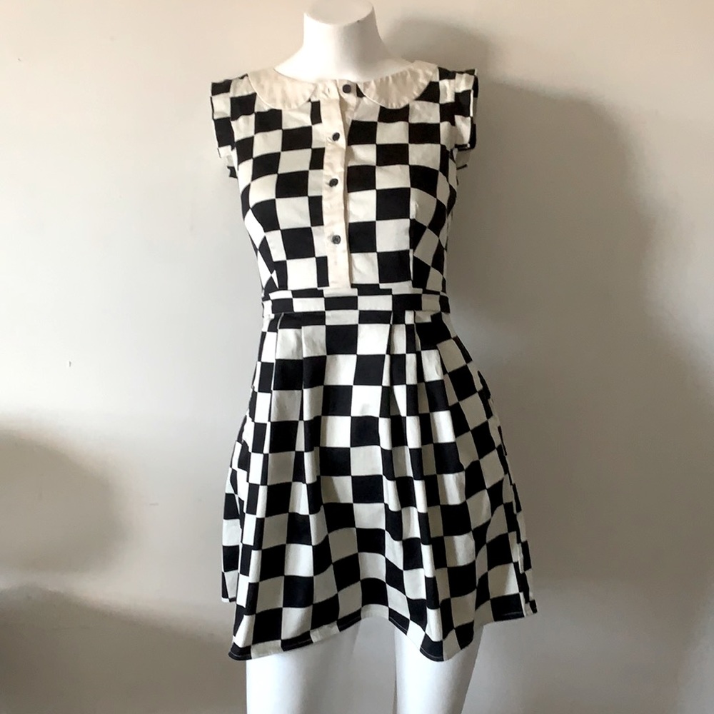 1950s-Inspired Checkered Dress/Halloween Costume